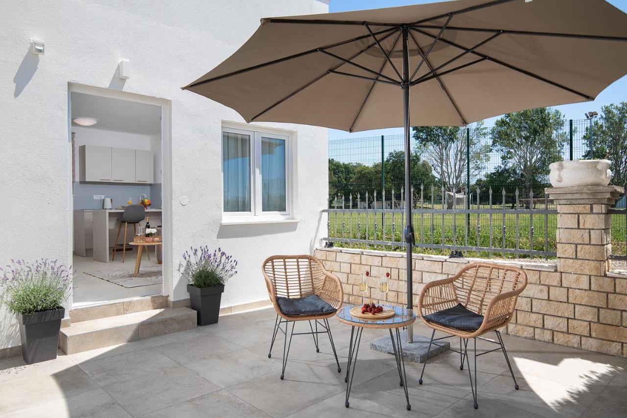 Apartments And Rooms Jakic ميدولين المظهر الخارجي الصورة