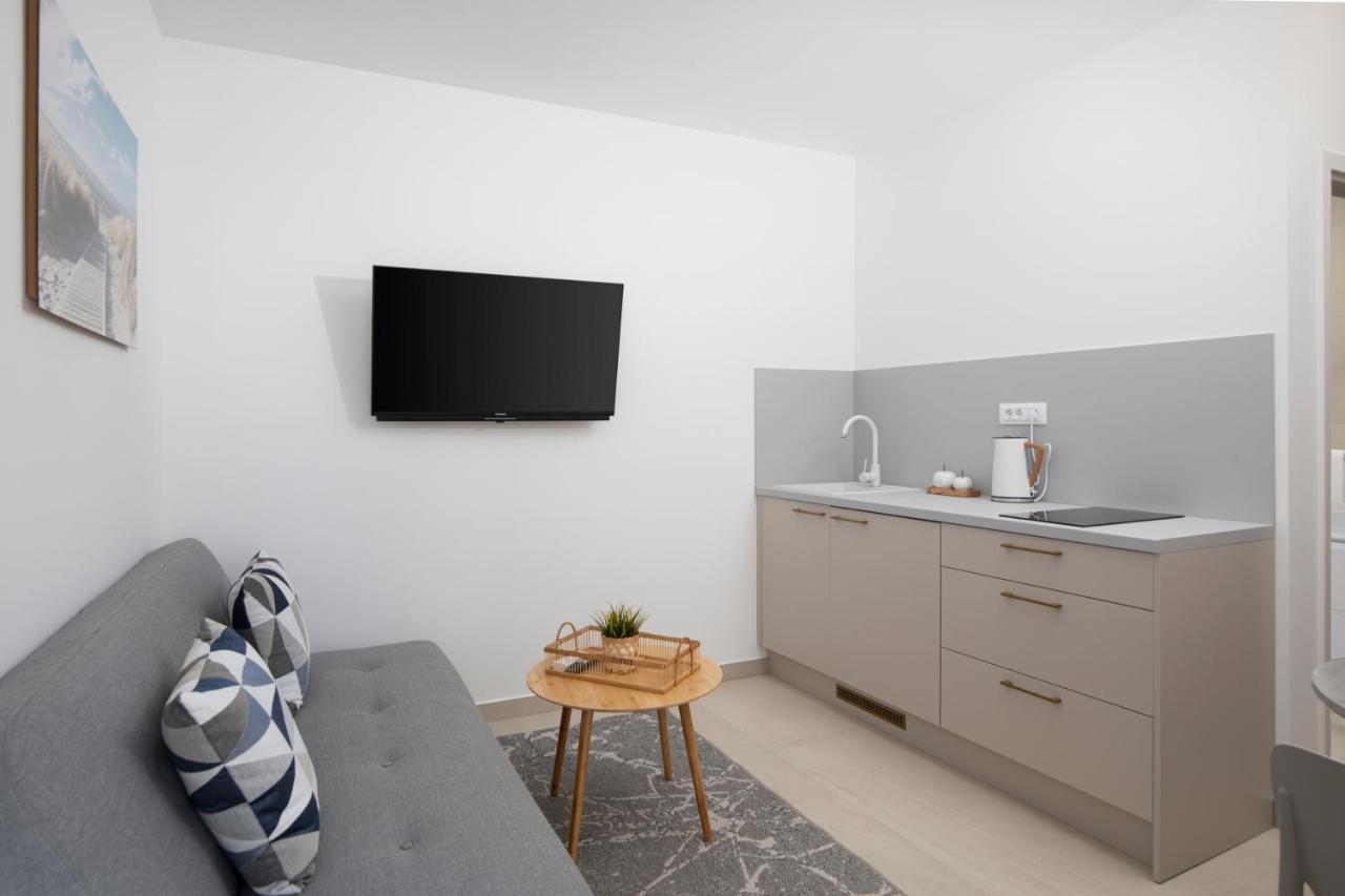 Apartments And Rooms Jakic ميدولين المظهر الخارجي الصورة