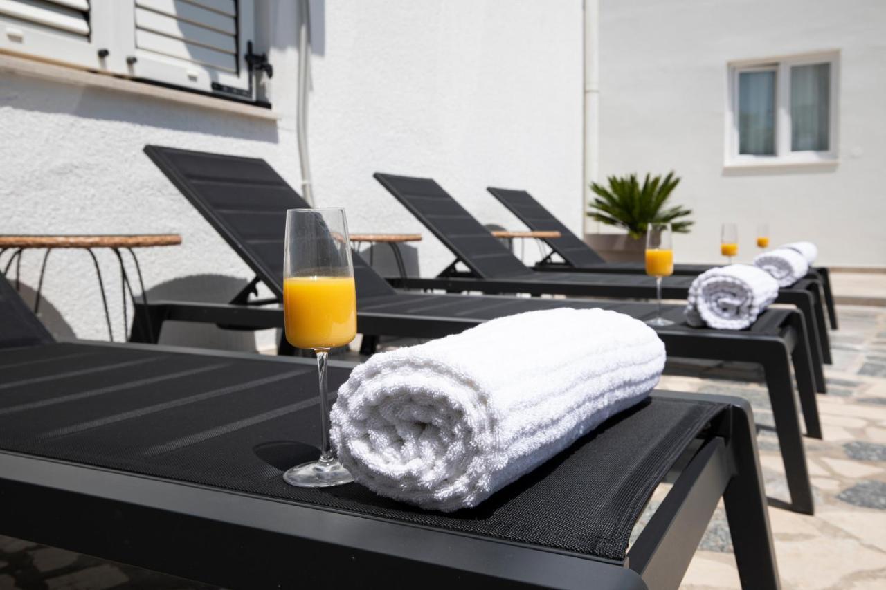 Apartments And Rooms Jakic ميدولين المظهر الخارجي الصورة